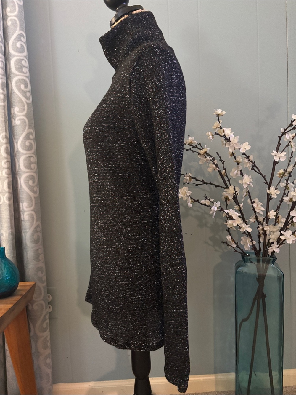 LAmade Metallic Sparkle Turtleneck - Picture 4 of 10